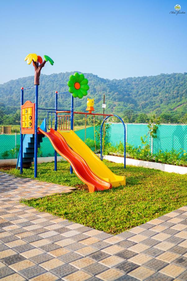 Eden Garden Vila Alībāg Exterior foto